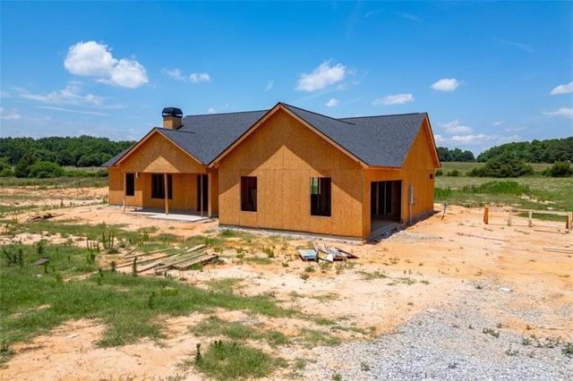 124 Creek Stone Drive, Hartwell, GA 30643