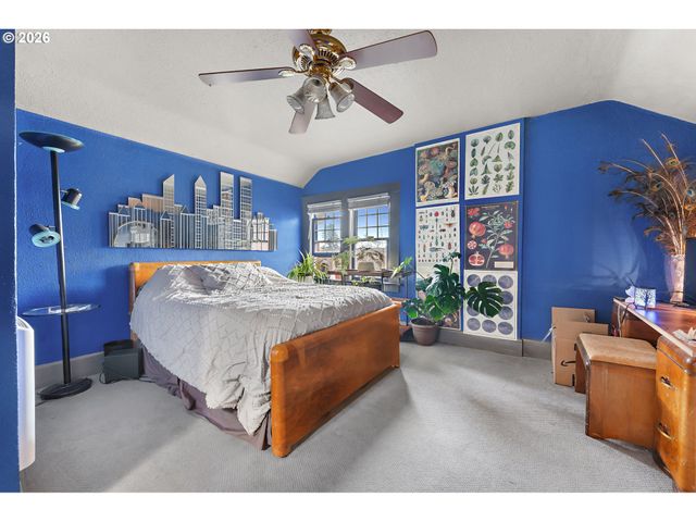 7462 N DWIGHT Ave, Portland, OR 97203