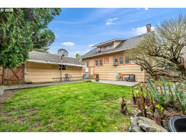 7462 N DWIGHT Ave, Portland, OR 97203