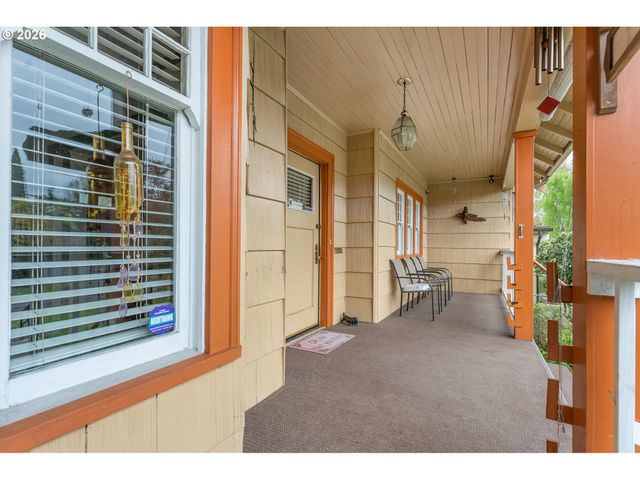 7462 N DWIGHT Ave, Portland, OR 97203