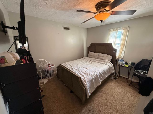 1616 Hercules Avenue, Evansville, IN 47711