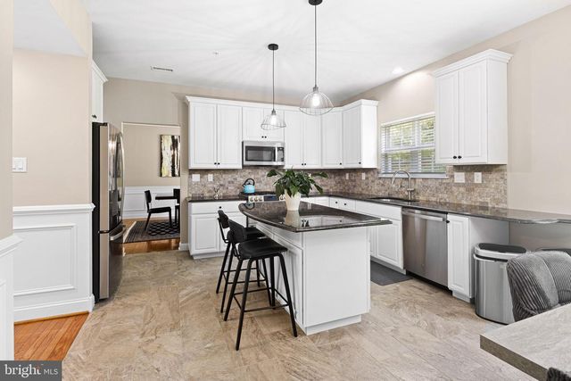 3901 CHARTER CLUB DR, Doylestown, PA 18902