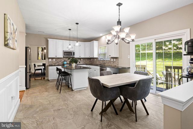 3901 CHARTER CLUB DR, Doylestown, PA 18902