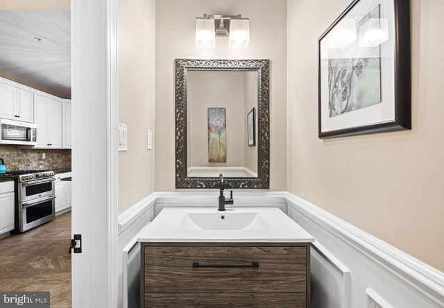 3901 CHARTER CLUB DR, Doylestown, PA 18902