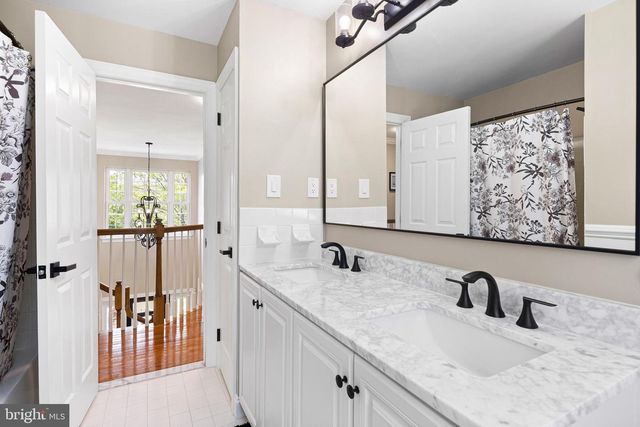 3901 CHARTER CLUB DR, Doylestown, PA 18902