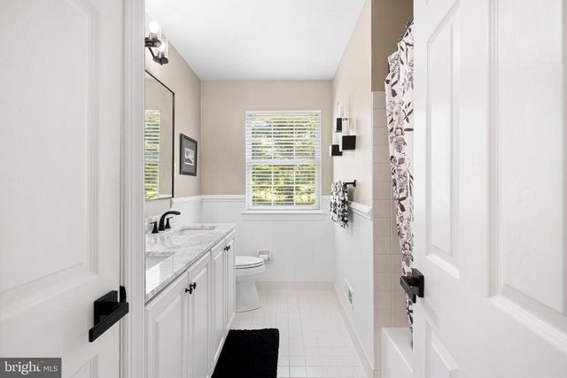 3901 CHARTER CLUB DR, Doylestown, PA 18902
