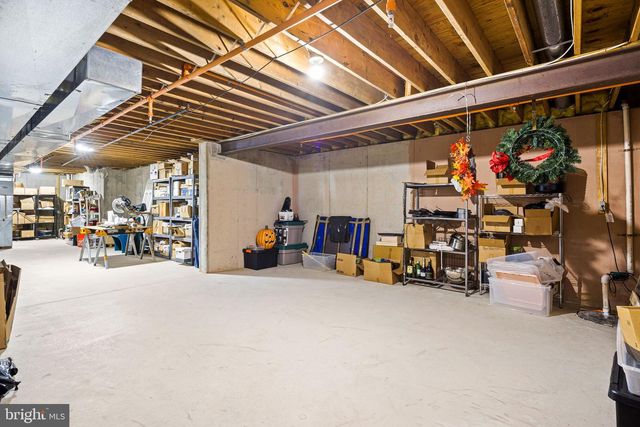 3901 CHARTER CLUB DR, Doylestown, PA 18902