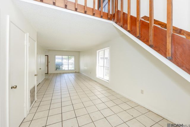 2328 Brightside Dr, Baton Rouge, LA 70820