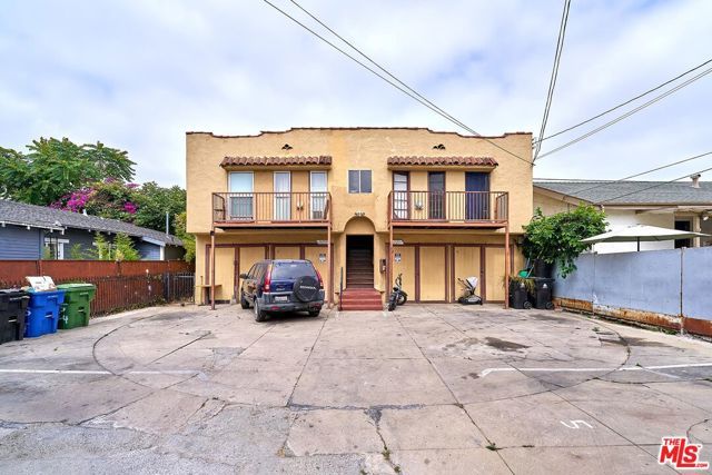 1125 S Ardmore Avenue, Los Angeles, CA 90006