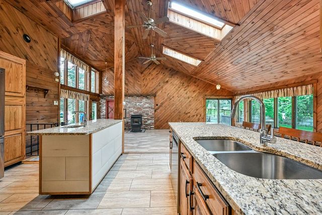 59 Orchard Drive, Cumberland, RI 02864