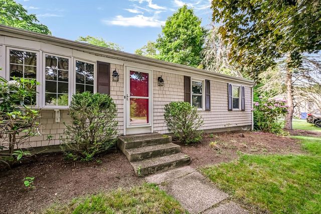 59 Orchard Drive, Cumberland, RI 02864