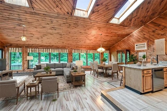59 Orchard Drive, Cumberland, RI 02864