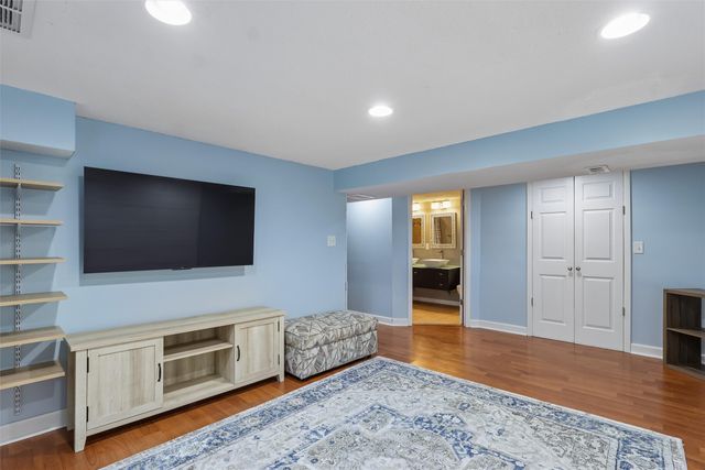 410 SE 2nd Street, Ankeny, IA 50021