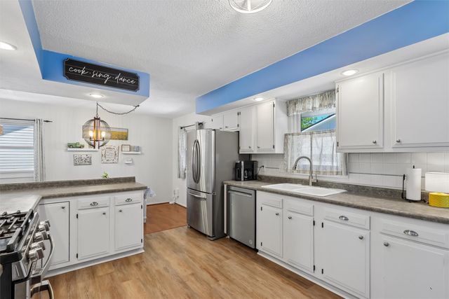410 SE 2nd Street, Ankeny, IA 50021