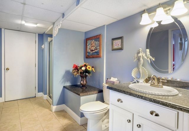 5 Seminole Ave, Weymouth, MA 02188
