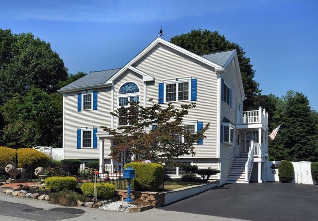 5 Seminole Ave, Weymouth, MA 02188