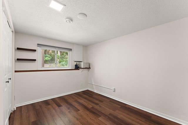 3838 Craig Way, Inver Grove Heights, MN 55076