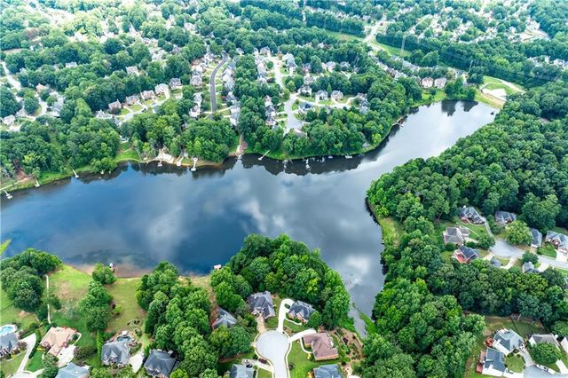 1430 Chadberry Way, Lawrenceville, GA 30043