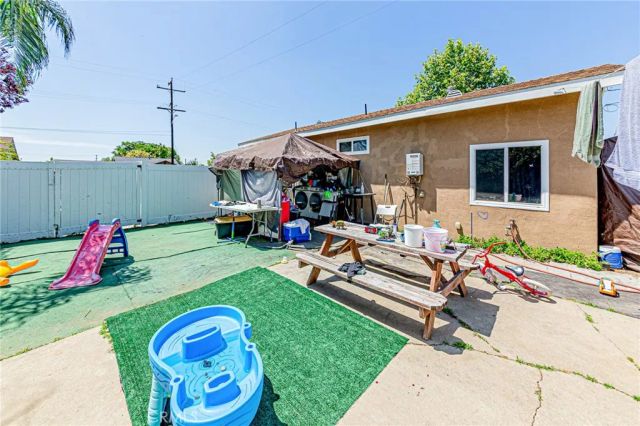 1060 S Rebecca, Pomona, CA 91766