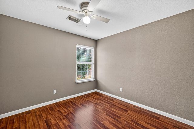 5615 W Harrow Drive, Houston, TX 77084