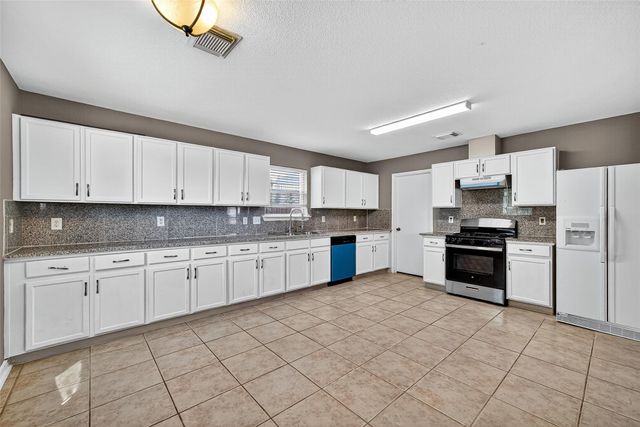 5615 W Harrow Drive, Houston, TX 77084