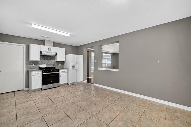 5615 W Harrow Drive, Houston, TX 77084