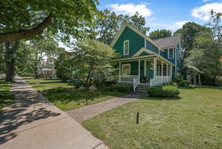 421 W 9th Street, Traverse City, MI 49684