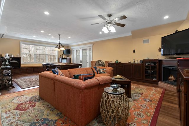 80 Kolsons Landing Drive, Somerset, KY 42503