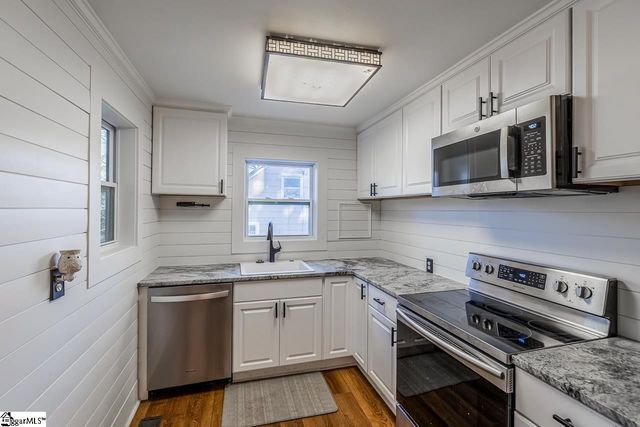 118 Bleckley Avenue, Greenville, SC 29607