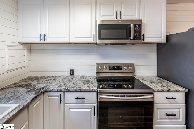 118 Bleckley Avenue, Greenville, SC 29607