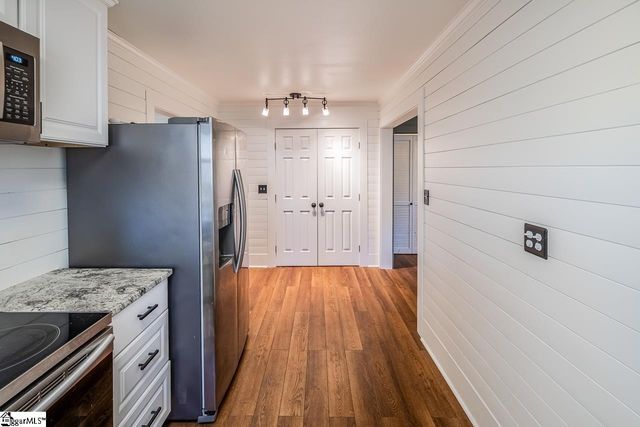 118 Bleckley Avenue, Greenville, SC 29607