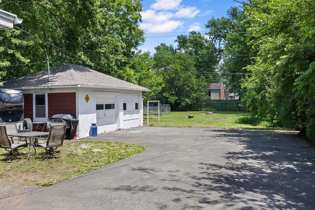 2920 George STREET, La Crosse, WI 54603