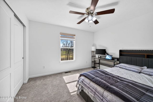 17812 Bridle Run Dr, Louisville, KY 40245