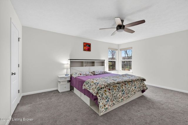 17812 Bridle Run Dr, Louisville, KY 40245