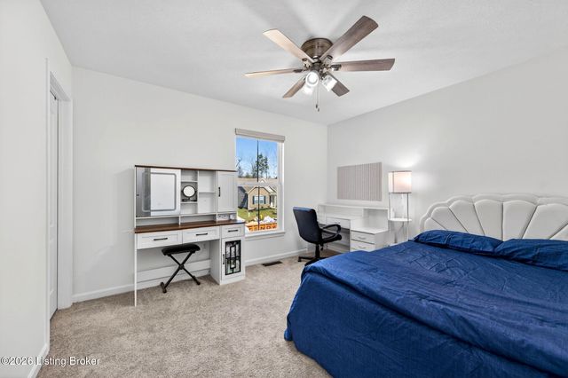 17812 Bridle Run Dr, Louisville, KY 40245