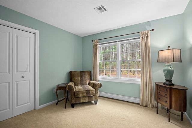 154 South Street, Upton, MA 01568