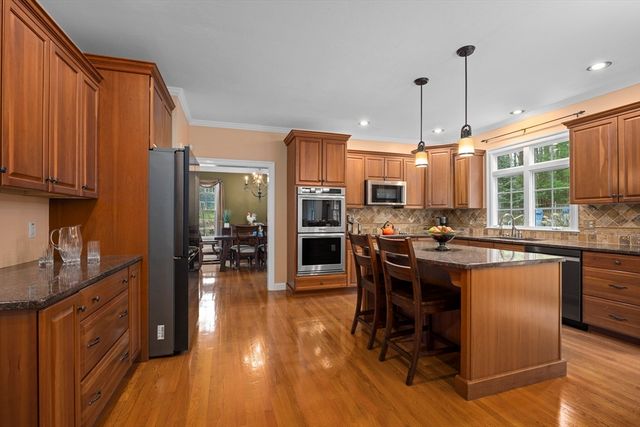 154 South Street, Upton, MA 01568