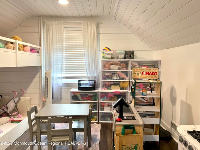 1414 Treeneedle Road, Point Pleasant, NJ 08742