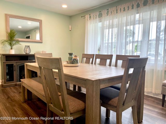 1414 Treeneedle Road, Point Pleasant, NJ 08742