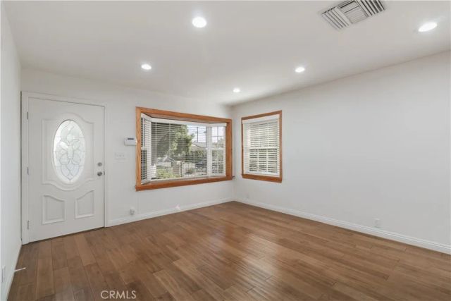 6313 Bluebell Avenue, North Hollywood, CA 91606