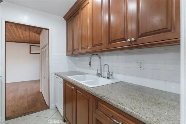 6313 Bluebell Avenue, North Hollywood, CA 91606