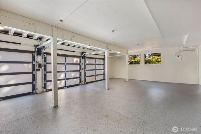 10 Tulalip Ky, Bellevue, WA 98006