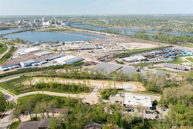 2018 Sierra Circle NE, Cedar Rapids, IA 52402