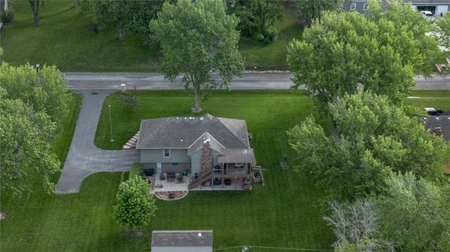 8918 Millstone Drive, Lenexa, KS 66220