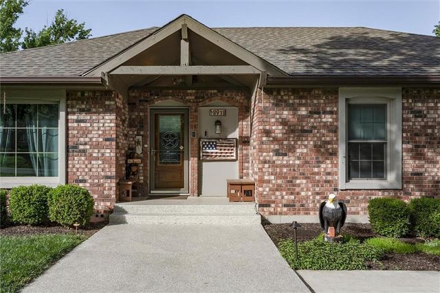 8918 Millstone Drive, Lenexa, KS 66220