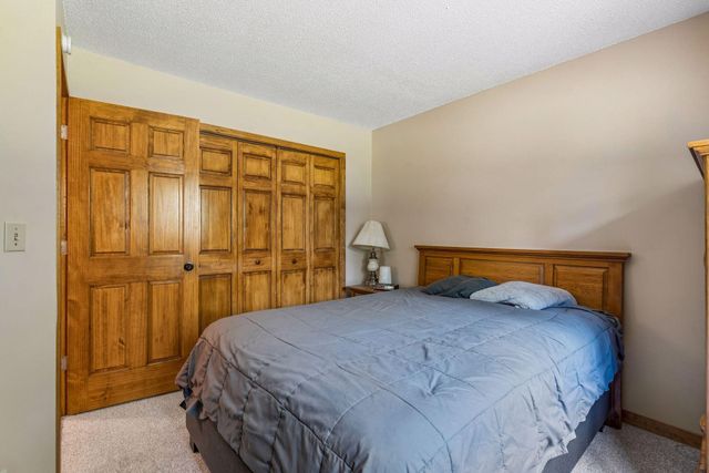 22017 Quincy Street NE, Cedar, MN 55011