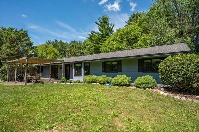 22017 Quincy Street NE, Cedar, MN 55011