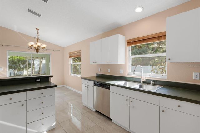 4557 WORCESTER ROAD, Sarasota, FL 34231