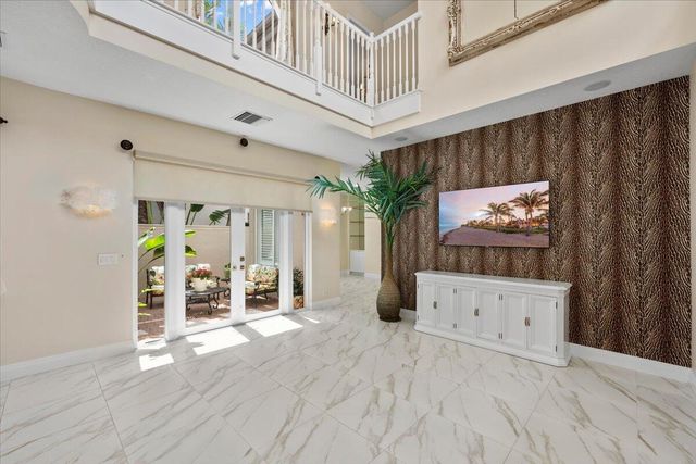 208 Glacier Street, Palm Beach Gardens, FL 33410