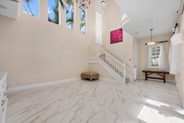 208 Glacier Street, Palm Beach Gardens, FL 33410